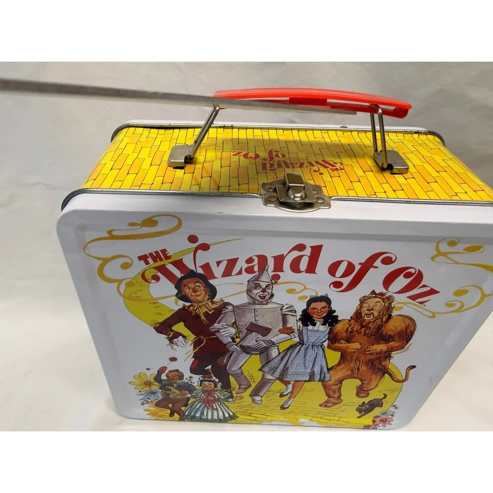 The Wizard of Oz Metal Lunch Box Aquarius Yellow Brick Road Tin Collectors